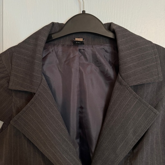 Guess Y2K Office Siren Cap Sleeve Blazer Sz L Gray Pinstripe Sexy 90s NO BELT - Picture 3 of 15